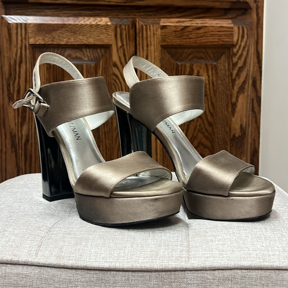 Stuart Weitzman block heels - Picture 3 of 7